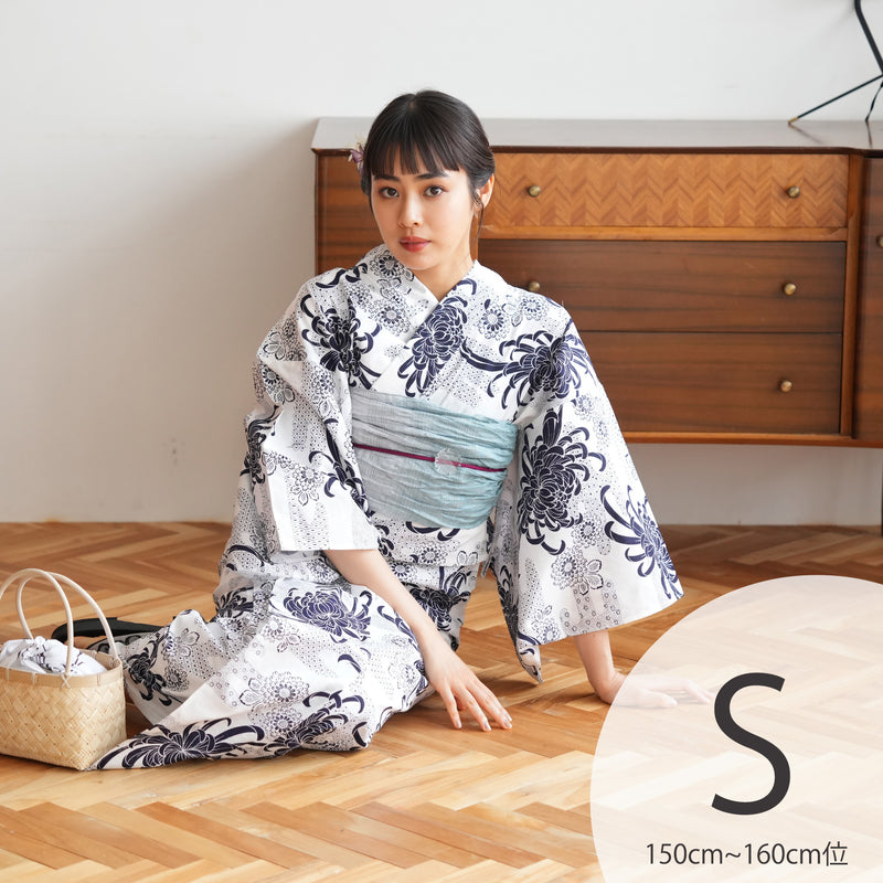 【 utatane 高級変わり織 浴衣3点セット ( ゆかた・帯・下駄 )  白地に古典乱菊】Sサイズ（身長150-160cm） 国産生地 国内染色 三浦杏花（@kyoka314）ちゃん着用！（5011245611）