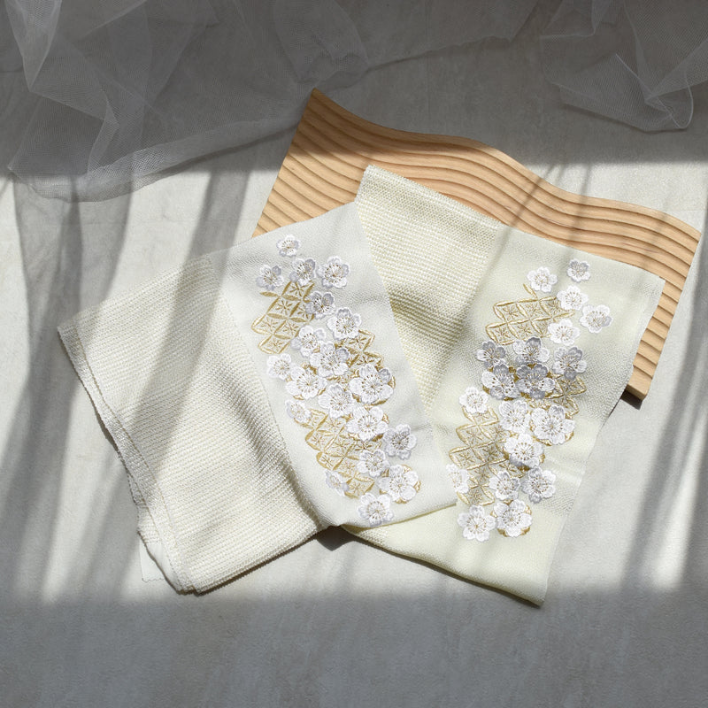 帯揚げ 疋田刺繍帯揚 七宝 八重桜柄 振袖 成人式 着物  白 きなり ちりめん シルク 正絹 （5401620601）