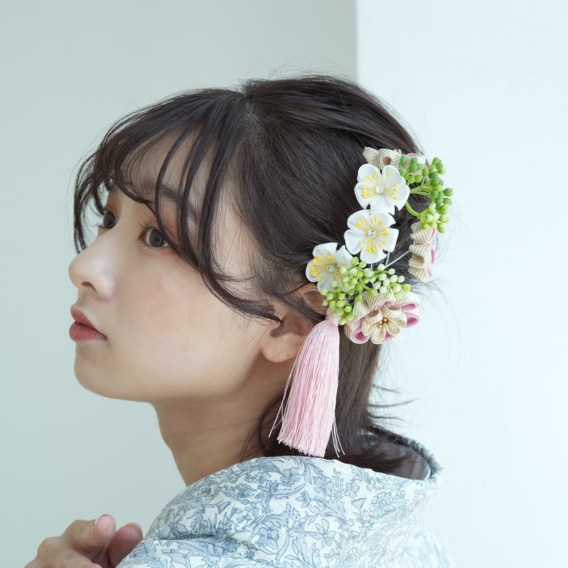 髪飾り ヘアアクセサリー スリーピン2点セット 梅＆実タッセル つまみ細工 日本製  （5432608401）