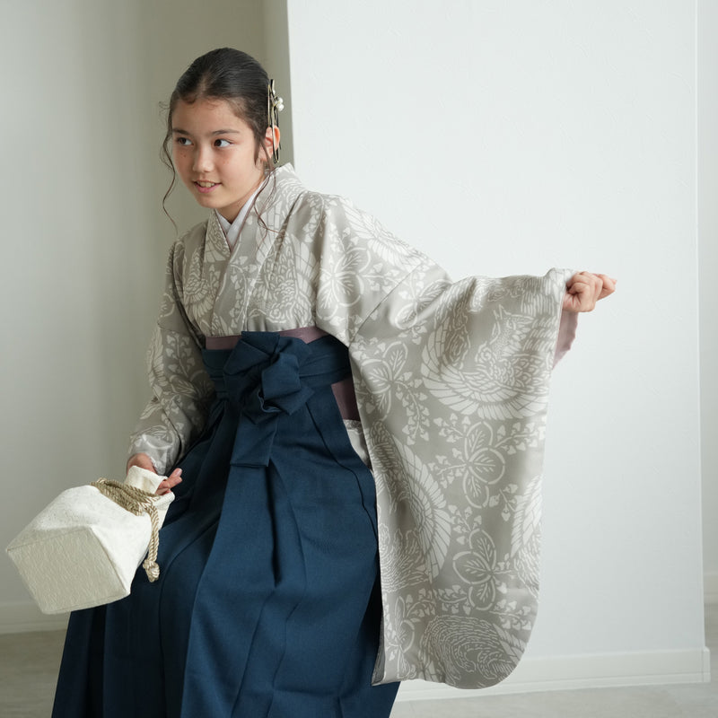 【ジュニア袴 2点セット 灰緑鳳凰】 販売品 小学生袴   低身長さんも 袴83cm（身長138-145cm）袴87cm（身長145-152cm） 重ね衿縫い付済 ひよこ商店（6730726301）